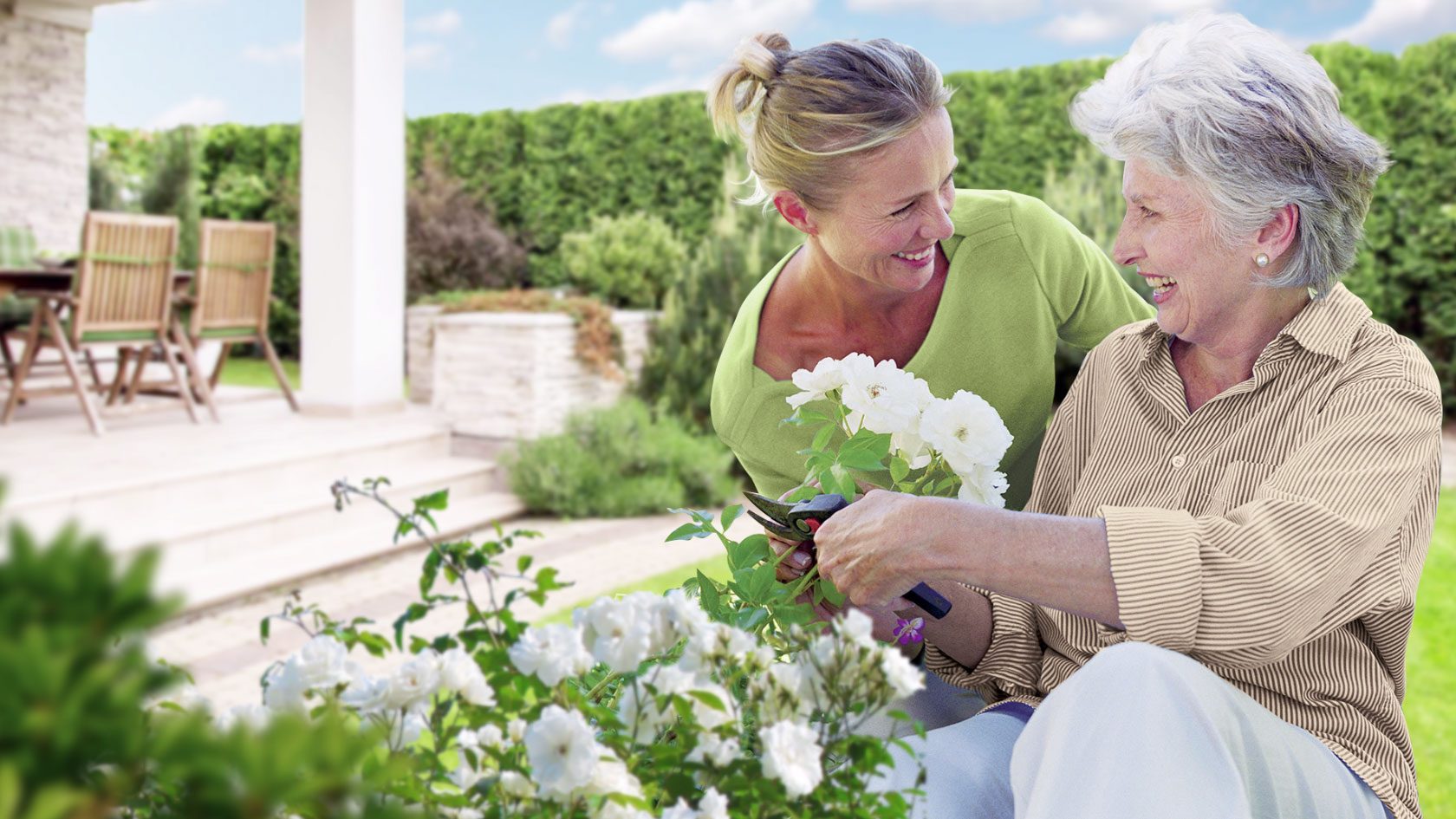 An elderly receiving best-in-class senior home care services from Preferred Care at Home.